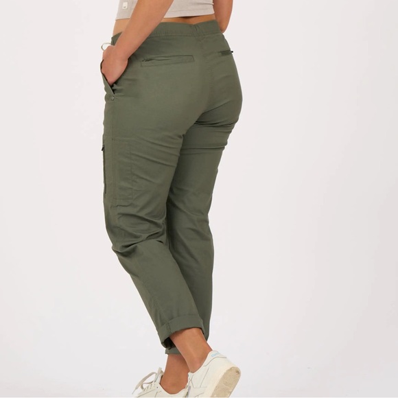 Vuori Army Green Women’s DuraTerra Ripstop Pants Size XL Activewear - Picture 12 of 14